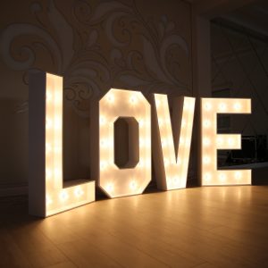 Napis LOVE 120 cm wypożyczenie